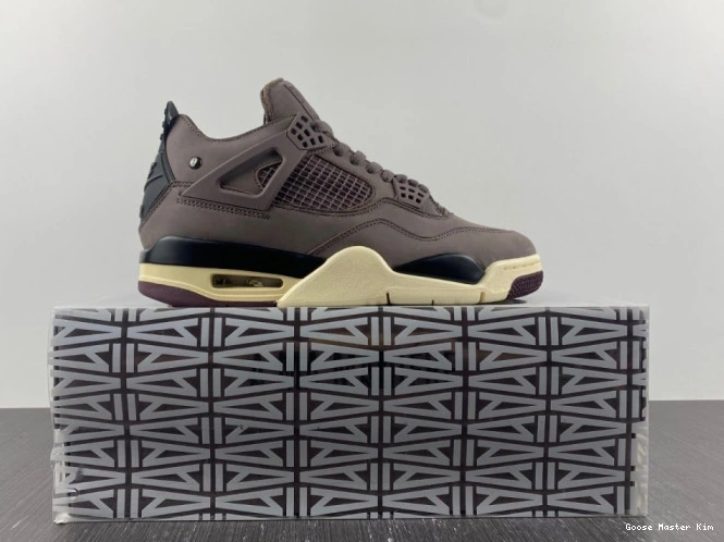JORDAN AIR ORE MANIERE MA A DV6773-220 RETRO 4 VIOLET 0708
